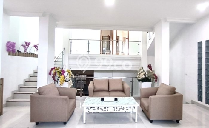For Sale! Premium House LT 207m2 Desain Modern di BKR For Sale! Premium House LT 207m2 Desain Modern di BKR