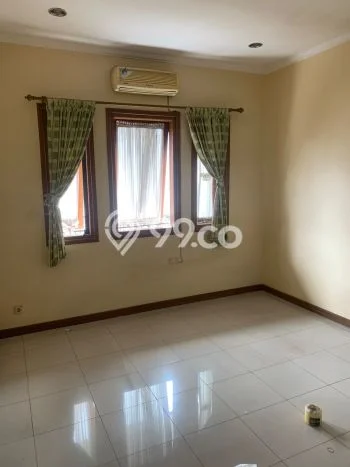 Rumah sewa siap pakai 3 Kamar Tidur di Pasteur, Bandung Rumah sewa siap pakai 3 Kamar Tidur di Pasteur, Bandung