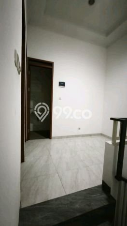 Rumah Mewah LB 120m2 Siap Huni Desain Elegan di Mekar Wangi, Bandung Rumah Mewah LB 120m2 Siap Huni Desain Elegan di Mekar Wangi, Bandung
