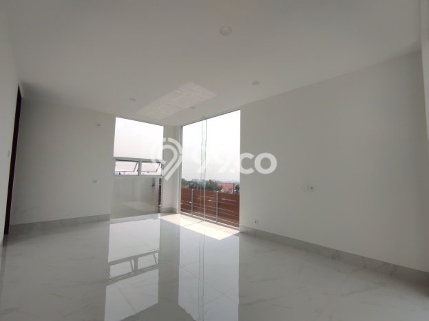 INVESTASI CERDAS! Rumah Premium Parongpong, Bandung Barat, LT 339m² Luas Bangunan 330m² INVESTASI CERDAS! Rumah Premium Parongpong, Bandung Barat, LT 339m² Luas Bangunan 330m²