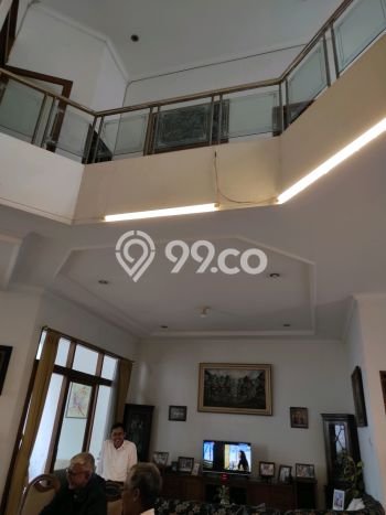 PROPERTI PILIHAN! Rumah area Cipaku, LT 320m² LB 200m² PROPERTI PILIHAN! Rumah area Cipaku, LT 320m² LB 200m²