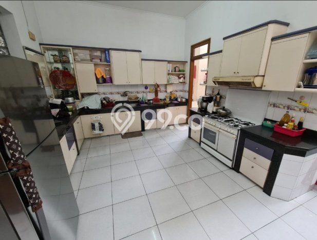 Dijual Rumah Premium dengan Fasilitas Sekitar Lengkap di Babakan Ciparay, Bandung Dijual Rumah Premium dengan Fasilitas Sekitar Lengkap di Babakan Ciparay, Bandung