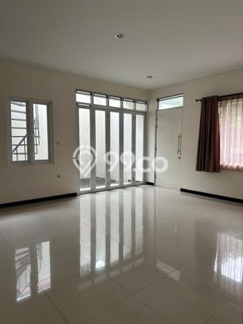 Jual Rumah Mewah Megah Dengan View Cantik di Taman Kopo Indah, Bandung Jual Rumah Mewah Megah Dengan View Cantik di Taman Kopo Indah, Bandung