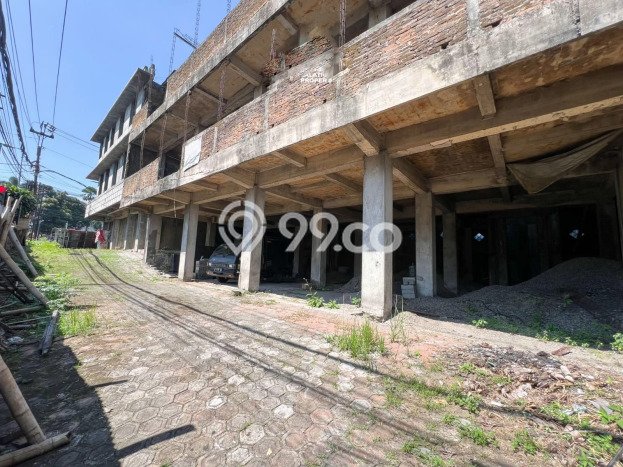 Unit Ruko Dijual di Salatiga LT 664m2 & LB 2500m2 Unit Ruko Dijual di Salatiga LT 664m2 & LB 2500m2