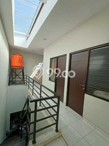 Rumah Minimalis 4 Kamar LT 120m2 di Puri Anjasmoro Rumah Minimalis 4 Kamar LT 120m2 di Puri Anjasmoro