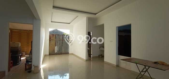 Jual Rumah Bagus Siap Huni LB 180m2 di Semarang Barat, Semarang Jual Rumah Bagus Siap Huni LB 180m2 di Semarang Barat, Semarang