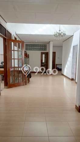 Hunian Mewah Siap Huni LT 425m2 di Lembang, Bandung Barat Hunian Mewah Siap Huni LT 425m2 di Lembang, Bandung Barat