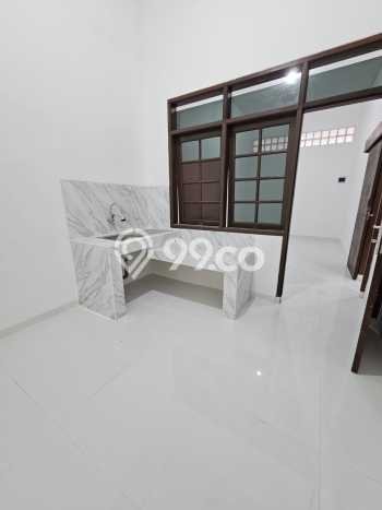 Disewakan! Rumah 3 Kamar Tidur &
2 Kamar Mandi di Soekarno Hatta, Bandung Disewakan! Rumah 3 Kamar Tidur &
2 Kamar Mandi di Soekarno Hatta, Bandung