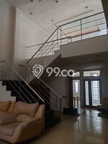 Rumah Kontrakan Bandung LT 220m2 LB 300m2 Kawasan Otista Rumah Kontrakan Bandung LT 220m2 LB 300m2 Kawasan Otista