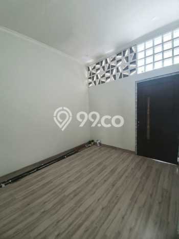 Rumah Mewah LB 230m2 Siap Huni Desain Elegan di Bintaro, Tangerang Selatan Rumah Mewah LB 230m2 Siap Huni Desain Elegan di Bintaro, Tangerang Selatan