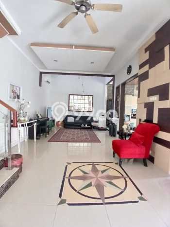 Hunian Super Mewah dengan Akses Paling Strategis di Bintaro, Tangerang Selatan Hunian Super Mewah dengan Akses Paling Strategis di Bintaro, Tangerang Selatan
