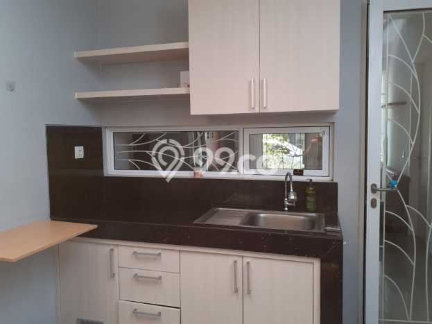 Rumah Luas Asri 2 KT Siap Pakai di Bintaro Tangerang Selatan Rumah Luas Asri 2 KT Siap Pakai di Bintaro Tangerang Selatan