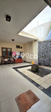 Rumah Elit LB 500m2 Siap Huni Desain Elegan di Bintaro, Tangerang Selatan Rumah Elit LB 500m2 Siap Huni Desain Elegan di Bintaro, Tangerang Selatan