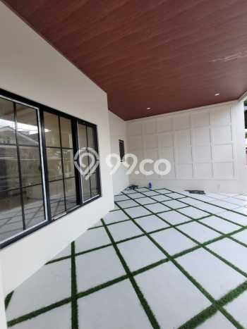 Rumah Mewah LB 230m2 Siap Huni Desain Elegan di Bintaro, Tangerang Selatan Rumah Mewah LB 230m2 Siap Huni Desain Elegan di Bintaro, Tangerang Selatan