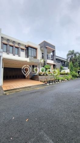 Hunian Super Elit dengan Akses Paling Strategis di Bintaro, Tangerang Selatan Hunian Super Elit dengan Akses Paling Strategis di Bintaro, Tangerang Selatan