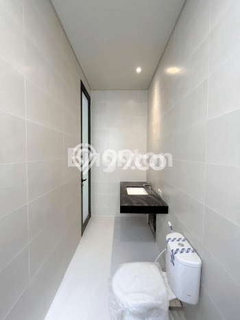 Rumah Elit Modern Siap Huni di Manyar Surabaya Rumah Elit Modern Siap Huni di Manyar Surabaya