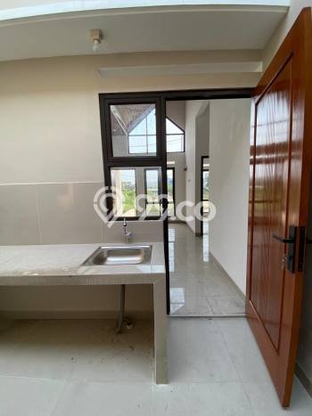 Jual Rumah Strategis Bagus Punya 2 KT di Serpong Tangerang Selatan SHM Jual Rumah Strategis Bagus Punya 2 KT di Serpong Tangerang Selatan SHM