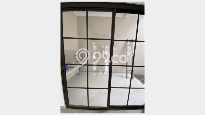 Rumah Modern Minimalis 3 KT Siap Huni di Pamulang Rumah Modern Minimalis 3 KT Siap Huni di Pamulang
