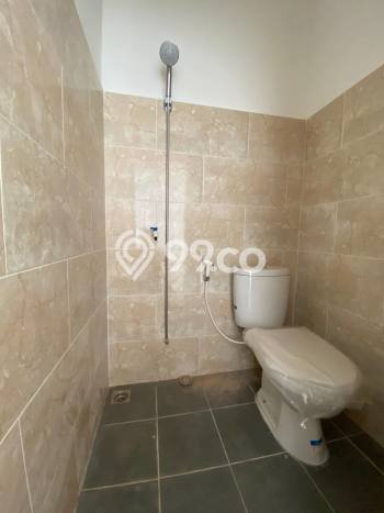 Jual Rumah Strategis Bagus Punya 2 KT di Serpong Tangerang Selatan SHM Jual Rumah Strategis Bagus Punya 2 KT di Serpong Tangerang Selatan SHM