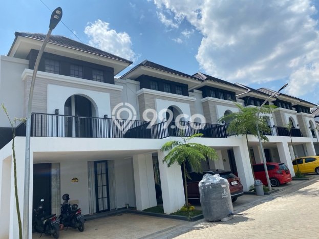 Rumah Berkualitas Banyumanik, Semarang, Luas 74m² LB 102m² Rumah Berkualitas Banyumanik, Semarang, Luas 74m² LB 102m²