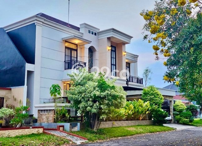 INVESTASI CERDAS! Rumah Exclusive Krapyak, Semarang, LT 500m² LB 750m² INVESTASI CERDAS! Rumah Exclusive Krapyak, Semarang, LT 500m² LB 750m²