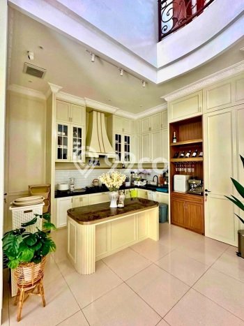 HUNIAN BERKELAS! Rumah Premium Tembalang, Semarang, Luas Tanah 575m2m² Luas Bangunan 500m2m² HUNIAN BERKELAS! Rumah Premium Tembalang, Semarang, Luas Tanah 575m2m² Luas Bangunan 500m2m²