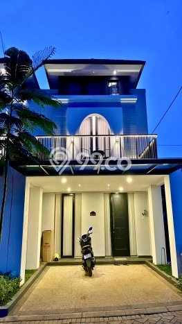 INVESTASI POTENSIAL! Ruko Kawasan Majapahit, Luas 130m², Tingkat ROI Tinggi INVESTASI POTENSIAL! Ruko Kawasan Majapahit, Luas 130m², Tingkat ROI Tinggi