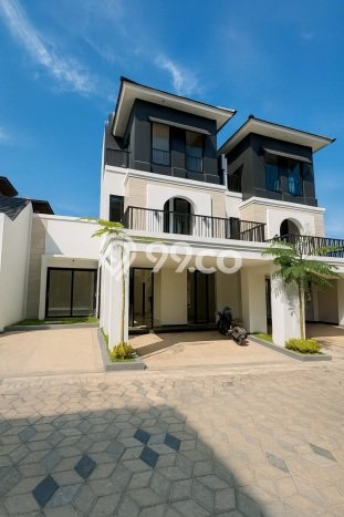 Rumah Modern LT 105m2m² Terawat di Tembalang, Dekat Pusat Perbelanjaan, Semarang Rumah Modern LT 105m2m² Terawat di Tembalang, Dekat Pusat Perbelanjaan, Semarang