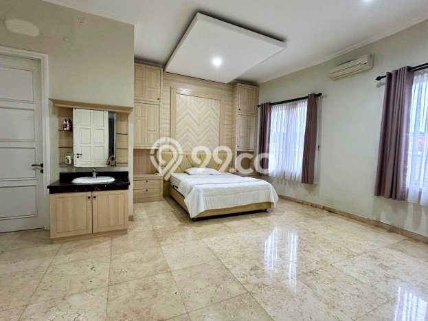 INVESTASI CERDAS! Rumah Exclusive Krapyak, Semarang, LT 500m² LB 750m² INVESTASI CERDAS! Rumah Exclusive Krapyak, Semarang, LT 500m² LB 750m²