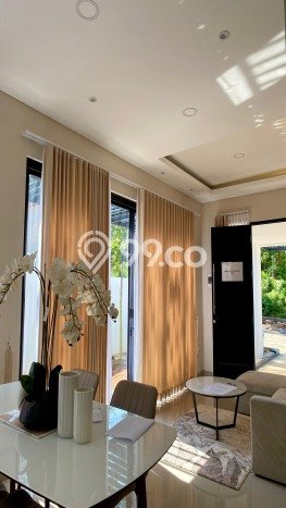 Rumah 3 KT 2 KM di Area Premium Kedungmundu, Semarang Rumah 3 KT 2 KM di Area Premium Kedungmundu, Semarang