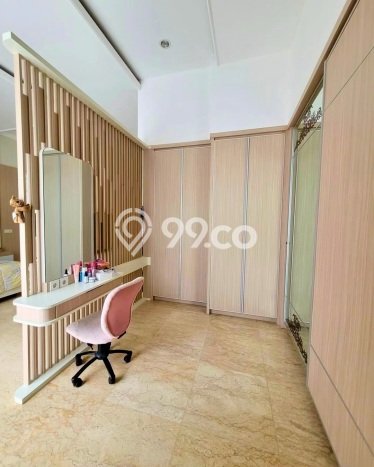 Rumah Luxury Modern Tanpa Renovasi di Krapyak Semarang Rumah Luxury Modern Tanpa Renovasi di Krapyak Semarang