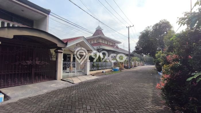 Rumah Modern 3 KT di Pondok Tjandra Sidoarjo Unfurnished Rumah Modern 3 KT di Pondok Tjandra Sidoarjo Unfurnished