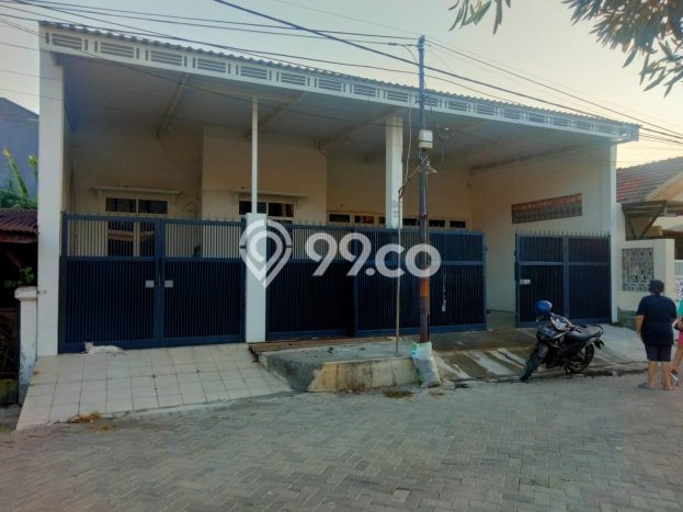Rumah Kontrakan Sidoarjo LT 240m2 LB 250m2 Area Pondok Tjandra Rumah Kontrakan Sidoarjo LT 240m2 LB 250m2 Area Pondok Tjandra