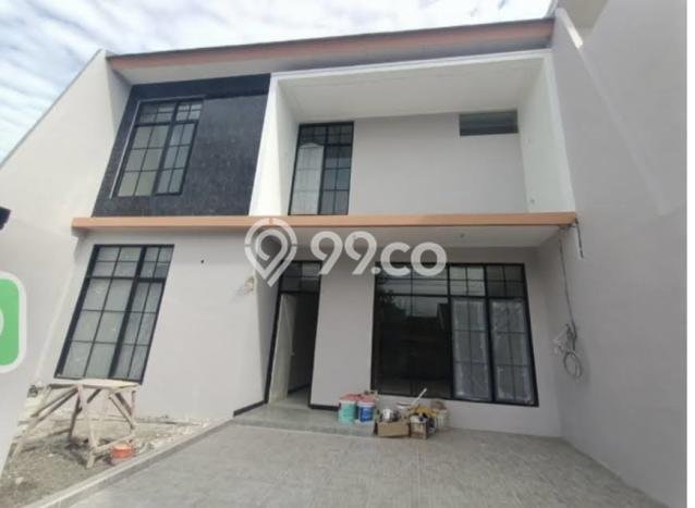 Rumah Elit LB 240m2 Siap Pakai Desain Elegan di Pondok Tjandra, Sidoarjo Rumah Elit LB 240m2 Siap Pakai Desain Elegan di Pondok Tjandra, Sidoarjo