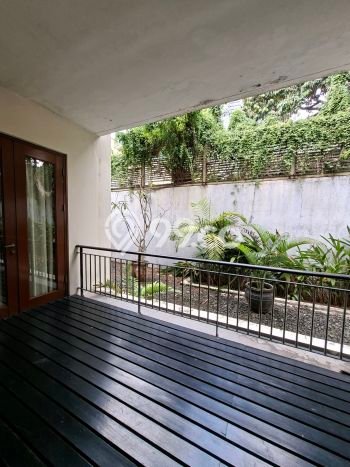 Apartemen Harga Murah dengan 3 BR & 4 KM di Kebayoran Baru Jakarta Selatan Apartemen Harga Murah dengan 3 BR & 4 KM di Kebayoran Baru Jakarta Selatan
