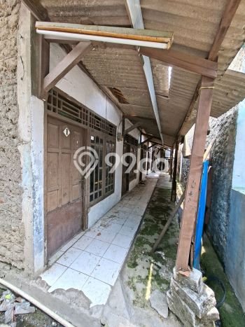 Kost Dijual di Lemah Abang dengan 5 KT dan Luas 136m2 Kost Dijual di Lemah Abang dengan 5 KT dan Luas 136m2