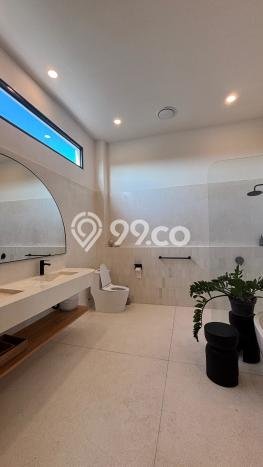 Vila Strategis di , Dimensi 210m2m², Dekat ke beragam fasilitas Vila Strategis di , Dimensi 210m2m², Dekat ke beragam fasilitas