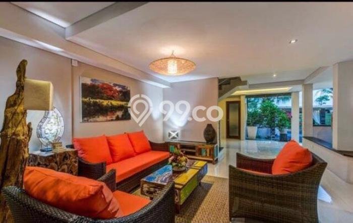 Vila Strategis di , Luas 0m2m², Tersedia Sekarang Vila Strategis di , Luas 0m2m², Tersedia Sekarang