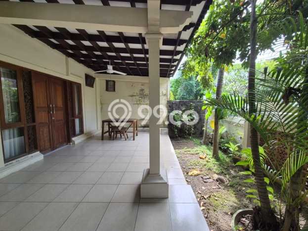 Lahan Dijual Lokasi Strategis di Denpasar dengan Luas 200m2 Lahan Dijual Lokasi Strategis di Denpasar dengan Luas 200m2