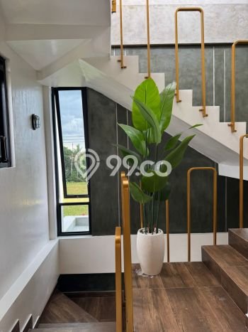 Vila Strategis Kawasan , Luas 250m2m², Akses ke berbagai fasilitas Vila Strategis Kawasan , Luas 250m2m², Akses ke berbagai fasilitas