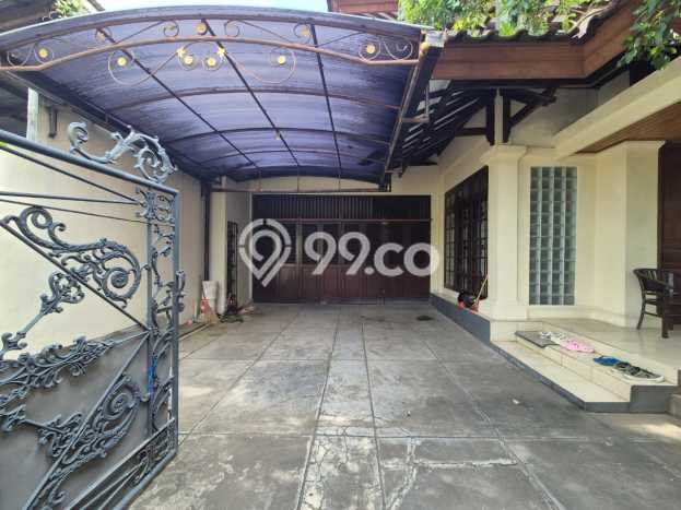 Lahan Dijual Lokasi Strategis di Denpasar dengan Luas 200m2 Lahan Dijual Lokasi Strategis di Denpasar dengan Luas 200m2