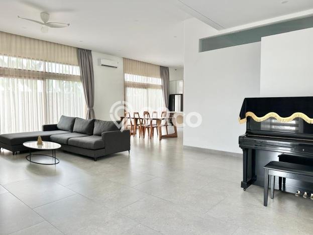 BISNIS POTENSIAL! Vila Kawasan , Area 500m2m², ROI Tinggi BISNIS POTENSIAL! Vila Kawasan , Area 500m2m², ROI Tinggi