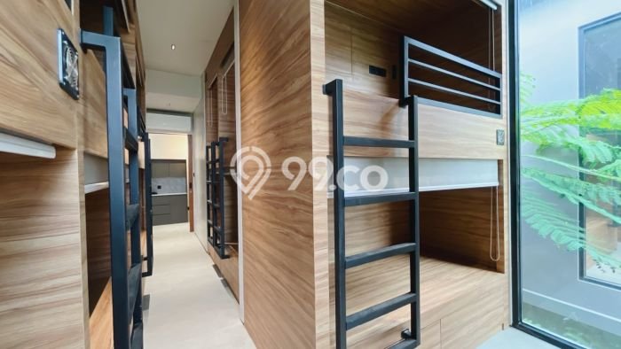 PRIME LOCATION! Komersial Kawasan Beraban, Luas 458m², Kawasan Komersial, Posisi Premium PRIME LOCATION! Komersial Kawasan Beraban, Luas 458m², Kawasan Komersial, Posisi Premium
