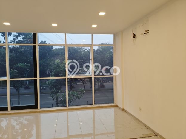 AREA BISNIS! Ruko di Bintaro, Luas 253m², Jalan Utama AREA BISNIS! Ruko di Bintaro, Luas 253m², Jalan Utama