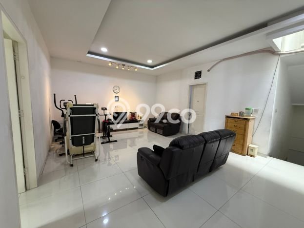 Rumah Murah LT 120m2 di Muara Karang Lingkungan Asri Rumah Murah LT 120m2 di Muara Karang Lingkungan Asri