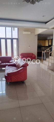 Hunian Mewah LB 150m2 Siap Pakai Desain Elegan di Bandung Barat, Bandung Hunian Mewah LB 150m2 Siap Pakai Desain Elegan di Bandung Barat, Bandung