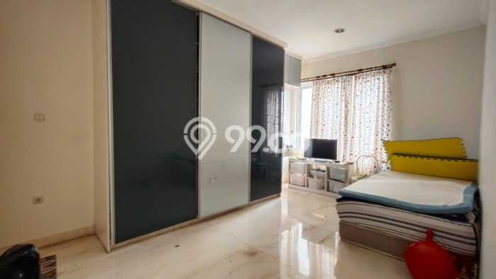 Untuk Dijual! Ruko di Gading Serpong Tangerang LT 300m2 / LB 650m2 Kawasan Strategis Untuk Dijual! Ruko di Gading Serpong Tangerang LT 300m2 / LB 650m2 Kawasan Strategis