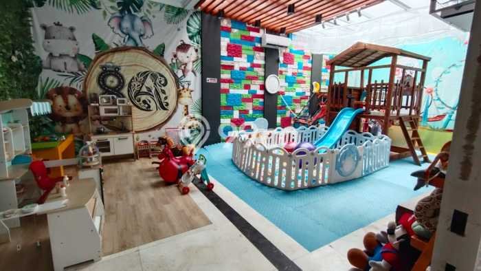 Untuk Dijual! Ruko di Gading Serpong Tangerang LT 300m2 / LB 650m2 Kawasan Strategis Untuk Dijual! Ruko di Gading Serpong Tangerang LT 300m2 / LB 650m2 Kawasan Strategis