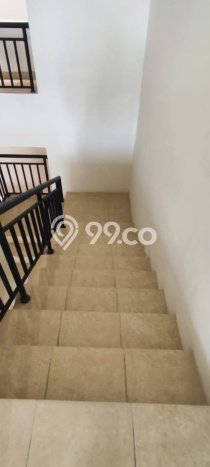 Ruko Dijual di Tangerang LT 67m2 & LB 202m2 Lokasi Terbaik! Ruko Dijual di Tangerang LT 67m2 & LB 202m2 Lokasi Terbaik!
