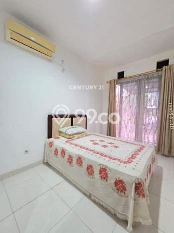 Dijual Rumah Eksklusif 3 KT di Graha Raya Bintaro, Tangerang Selatan Dijual Rumah Eksklusif 3 KT di Graha Raya Bintaro, Tangerang Selatan